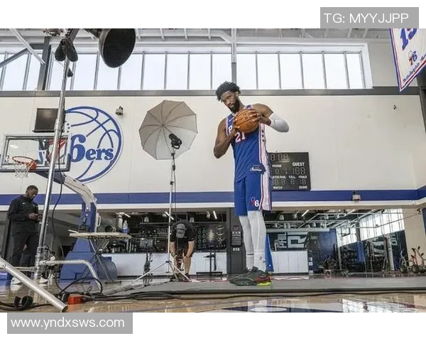 乔尔·恩比德：从内线主宰到MVP之路，勇闯NBA顶峰的传奇之旅