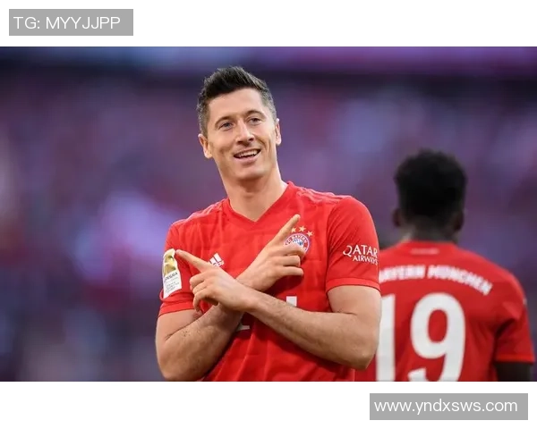 罗伯特·莱万多夫斯基：从天才射手到足球传奇的成长之路